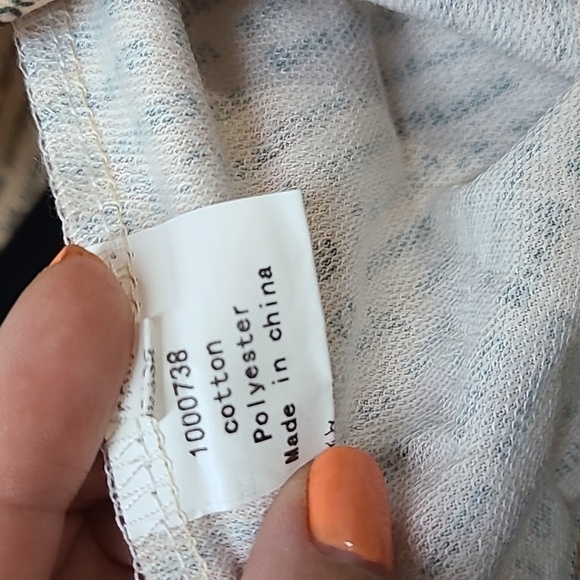 "Fight for the thing you care about" long sleeved top​ - Picture 5 of 6